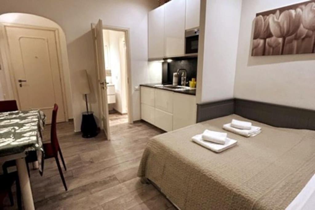 Cdm Studio By Florencehospitality Com Luaran gambar