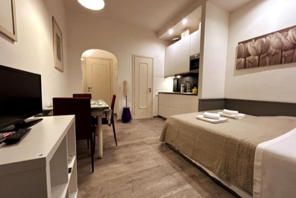 Cdm Studio By Florencehospitality Com Luaran gambar